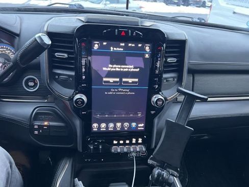 Used 2019 RAM 3500 Limited w/ Max Tow Package image 11