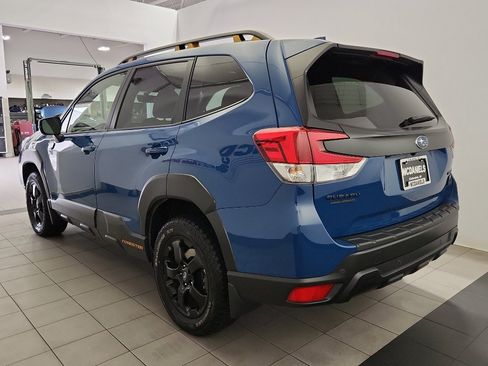 Used 2022 Subaru Forester Wilderness w/ Wilderness Package AWD/4WD image 5