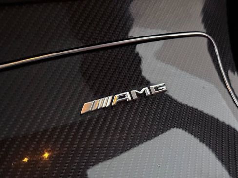 Used 2019 Mercedes-Benz GLC 63 AMG 4MATIC image 40