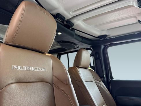 Used 2023 Jeep Wrangler Unlimited Rubicon 4xe w/ Safety Group image 25