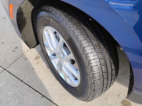 Used 2022 Chevrolet Equinox LT image 24