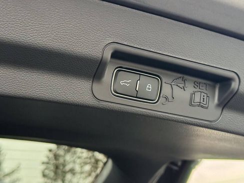 New 2026 Ford Explorer ST-Line AWD/4WD image 21