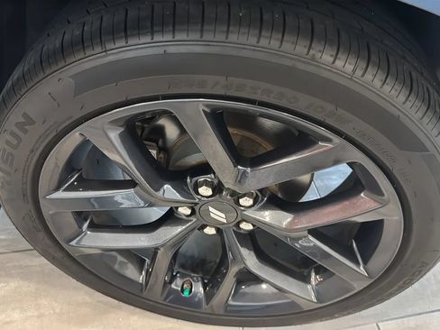 Used 2022 Dodge Charger SXT w/ Blacktop Package RWD image 10