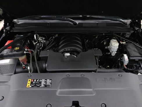 Used 2019 GMC Yukon Denali w/ Denali Ultimate Package image 36