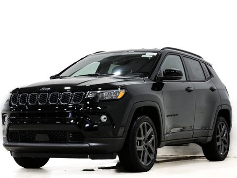 New 2026 Jeep Compass Limited image 3