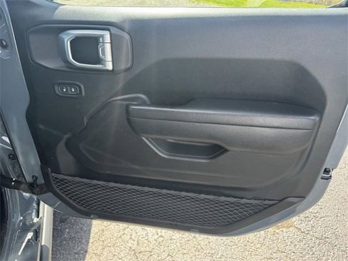 Certified 2024 Jeep Wrangler Unlimited Rubicon image 13