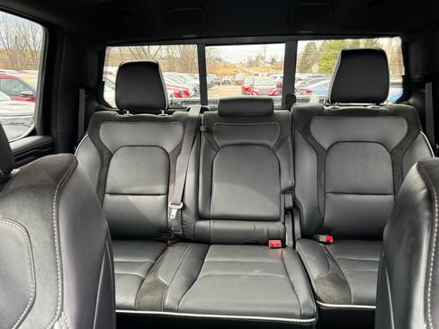 Used 2025 RAM 1500 Laramie AWD/4WD image 23