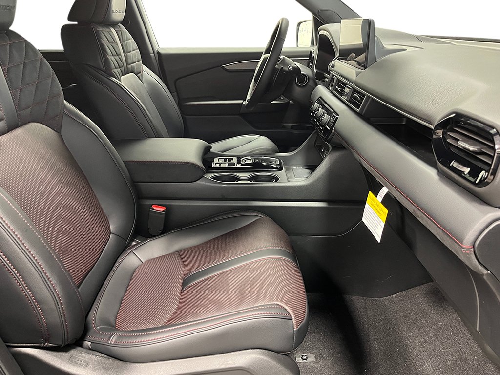 New 2026 Honda Pilot Black Edition image 30