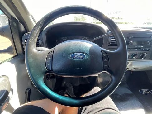 Used 2005 Ford F450 2WD Crew Cab Super Duty image 18