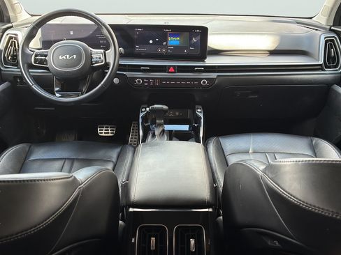 Used 2024 Kia Sorento SX FWD image 17