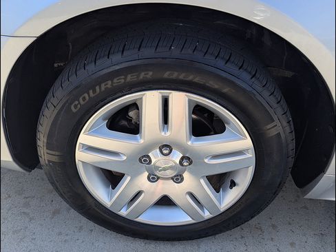 Used 2015 Chevrolet Impala LT w/ LT Sunroof Package FWD image 16