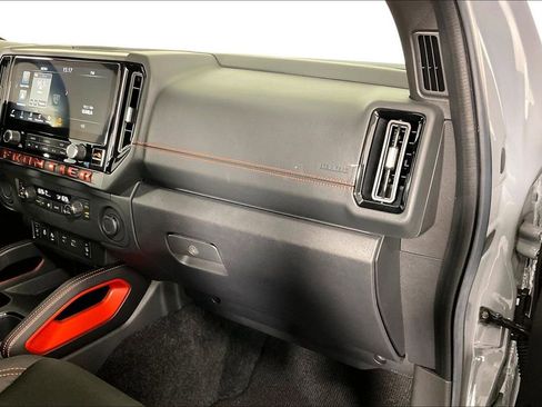 Certified 2025 Nissan Frontier Pro-X w/ Pro Convenience Package image 21