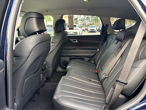 Used 2024 Genesis GV80 2.5T image 18