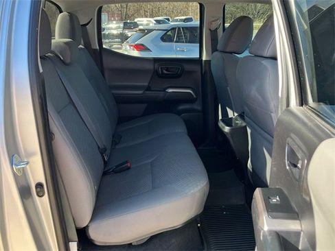 Used 2022 Toyota Tacoma SR5 image 12