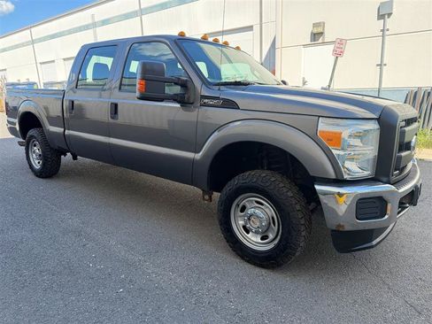 Used 2012 Ford F250 XL w/ PWR Equipment Group AWD/4WD image 28