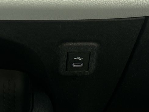 Used 2023 Toyota Corolla SE image 35