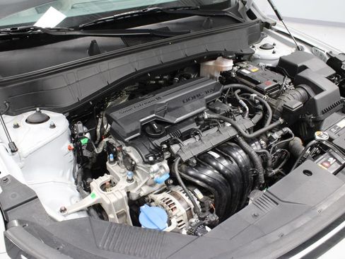 Certified 2025 Hyundai Kona SEL FWD image 19