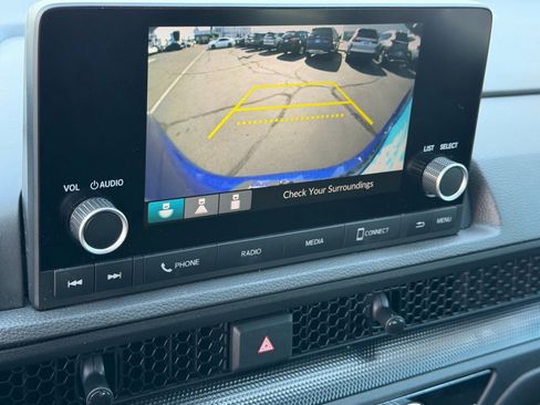 Used 2024 Honda CR-V LX image 29