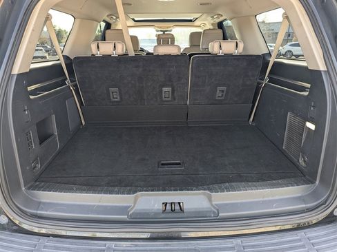 Used 2024 Ford Expedition Max Limited image 12