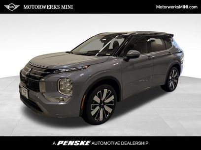 Used 2025 Mitsubishi Outlander SEL
