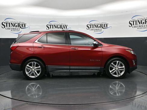 Used 2018 Chevrolet Equinox Premier FWD image 8