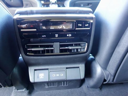 New 2026 Acura MDX FWD image 28