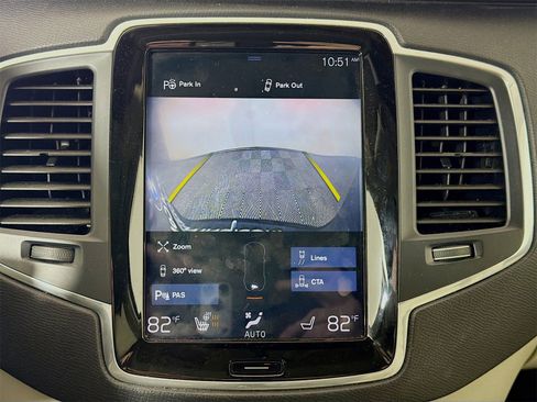 Used 2019 Volvo XC90 T6 Momentum w/ Advanced Package image 17