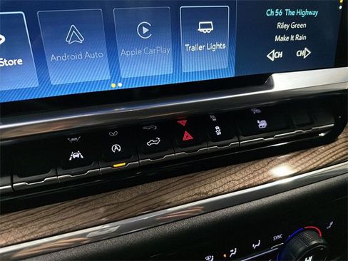 Certified 2025 Chevrolet Silverado 1500 LT image 28