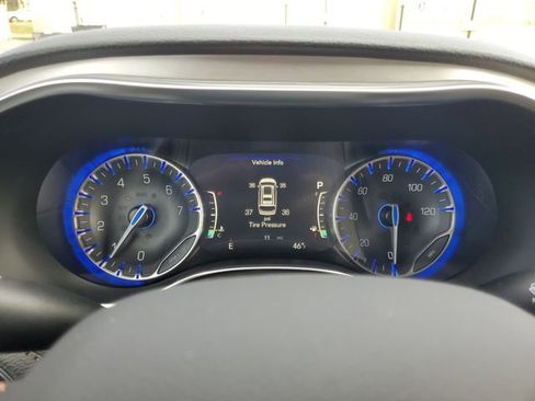 New 2026 Chrysler Pacifica Pinnacle image 22