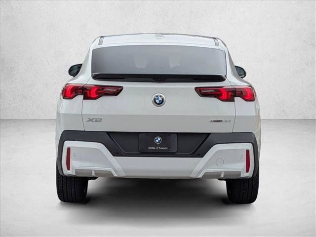 Used 2026 BMW X2 xDrive28i w/ Technology Package AWD/4WD image 7