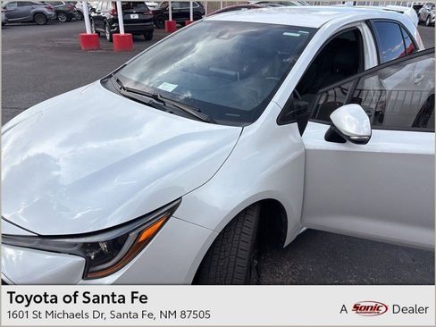 Used 2022 Toyota Corolla XSE FWD image 1