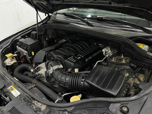 Used 2013 Jeep Grand Cherokee SRT8 w/ Luxury Group II AWD/4WD image 27