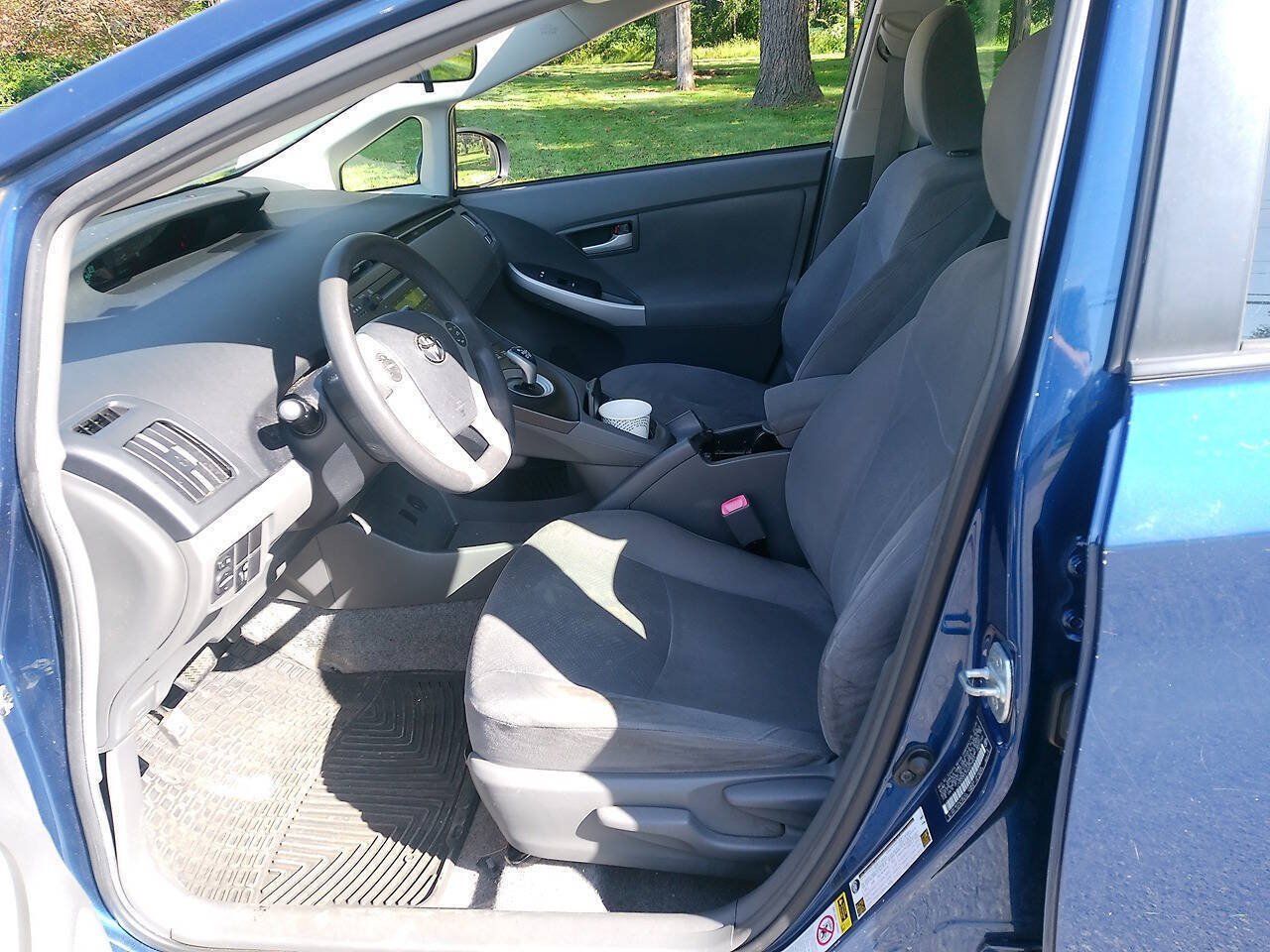 Used 2010 Toyota Prius Three FWD image 23