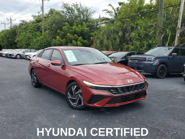 Used 2025 Hyundai Elantra SEL FWD image 30