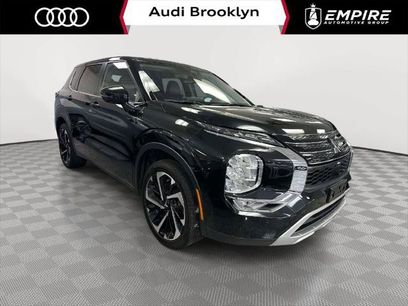 Used 2024 Mitsubishi Outlander SE