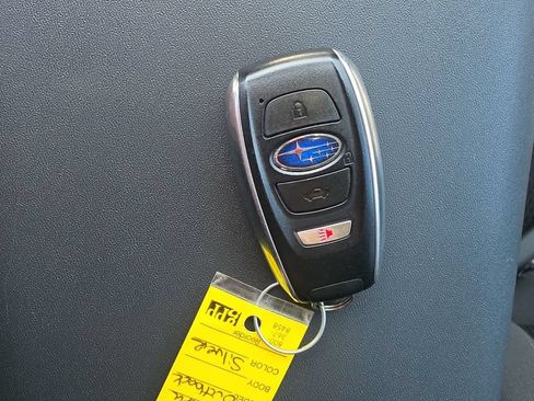Used 2021 Subaru Outback Premium AWD/4WD image 28