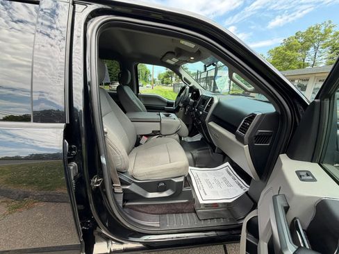 Used 2016 Ford F150 XLT AWD/4WD image 13