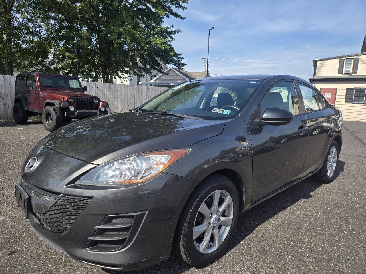 Used 2010 MAZDA MAZDA3 i Touring FWD image 10