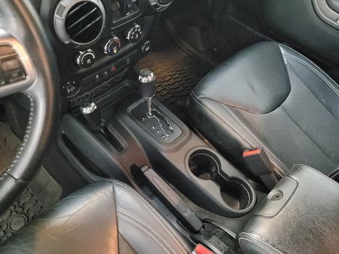 Used 2017 Jeep Wrangler Unlimited Sport AWD/4WD image 26
