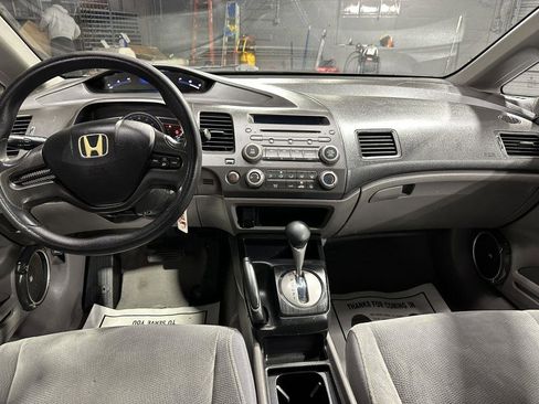 Used 2009 Honda Civic DX-VP image 24