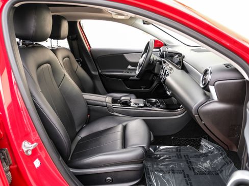 Used 2019 Mercedes-Benz A 220 image 29