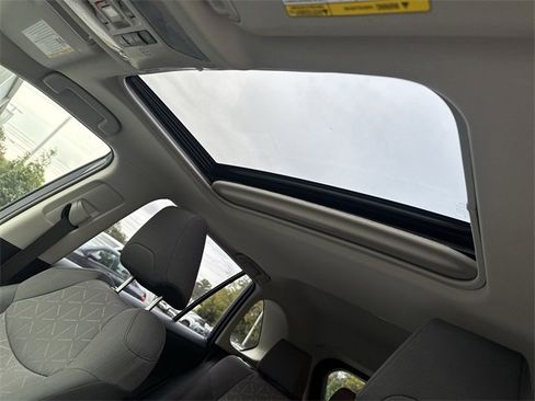 Used 2019 Toyota RAV4 XLE image 29