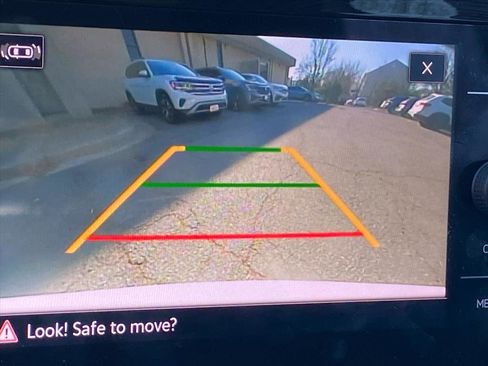 Used 2025 Volkswagen Taos SEL image 14