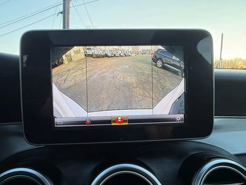 Used 2018 Mercedes-Benz C 300 4MATIC Sedan image 21