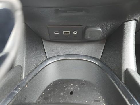 Used 2024 Chevrolet Malibu LT image 21