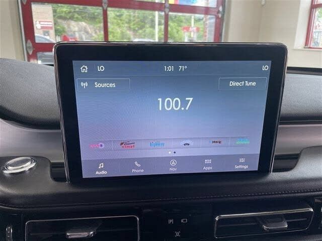 Used 2023 Lincoln Aviator AWD image 16