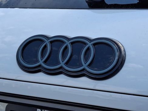 New 2026 Audi Q3 quattro 2.0T image 5