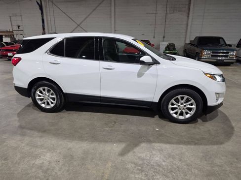 Used 2020 Chevrolet Equinox LT AWD/4WD image 14