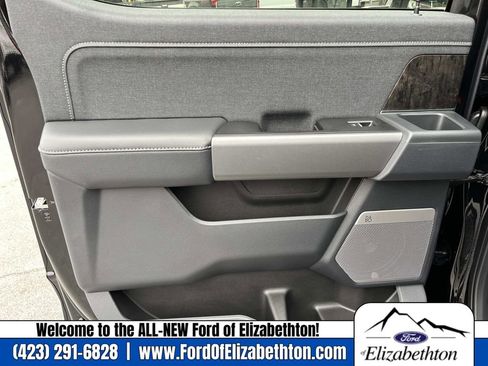 New 2026 Ford F250 4x4 Crew Cab Super Duty image 16