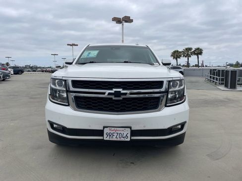 Used 2016 Chevrolet Suburban LT RWD image 6